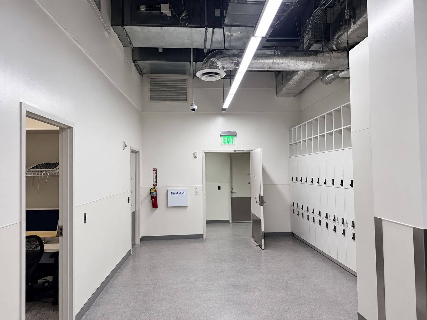 Apple Perimeter back-of-house wall finishes