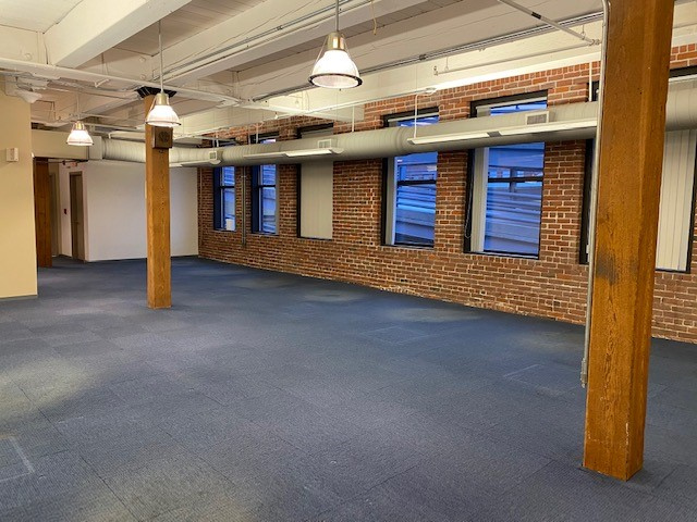 Boston, Massachusetts Open-office decommissioning