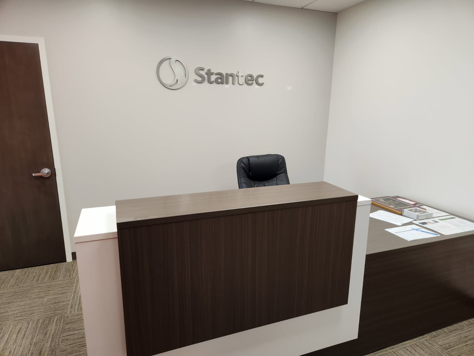 Reinstalled Stantec Hauppauge reception furniture and existing sign