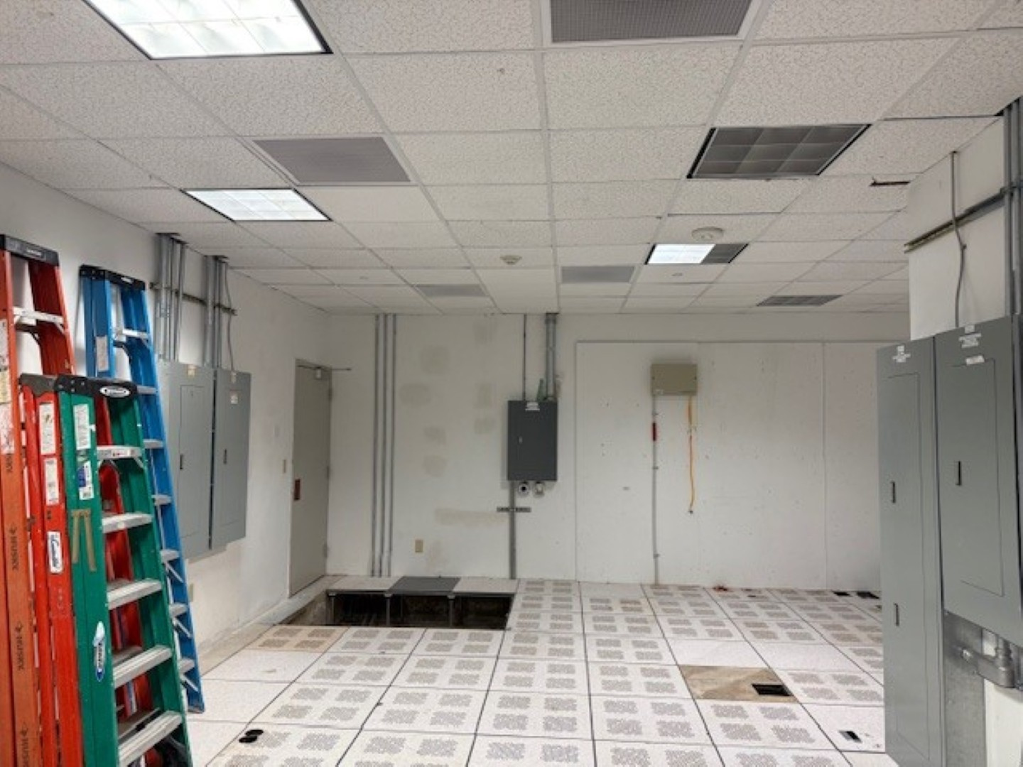 HCLTech Cary equipment removal | In Progress