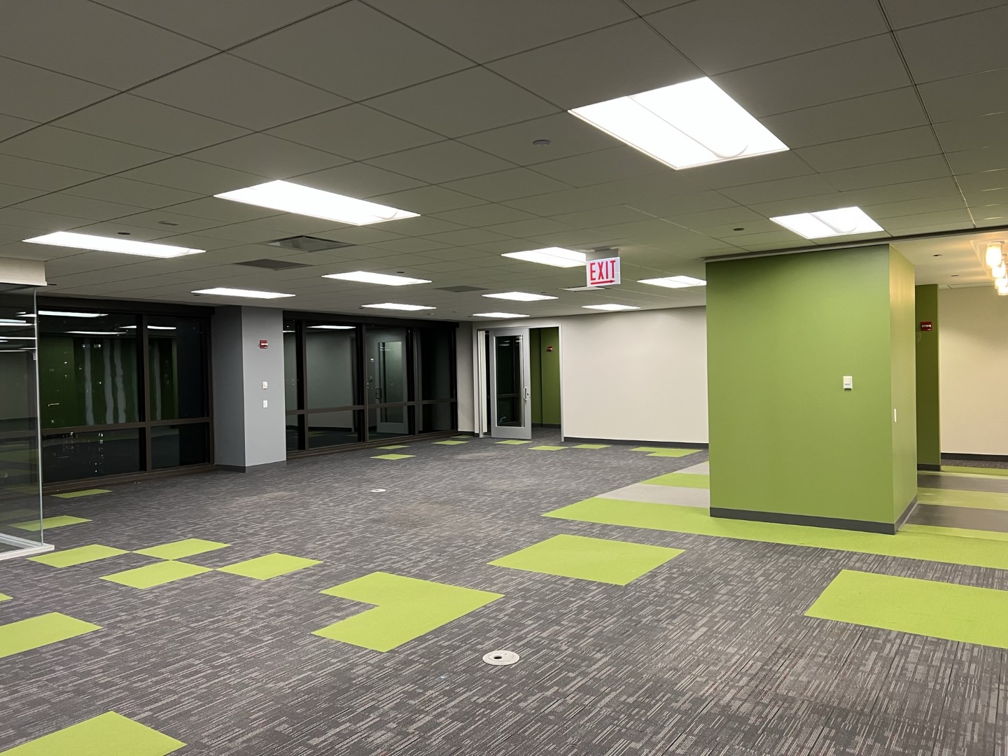 Cleared Stantec Chicago collaboration area with retained finishes