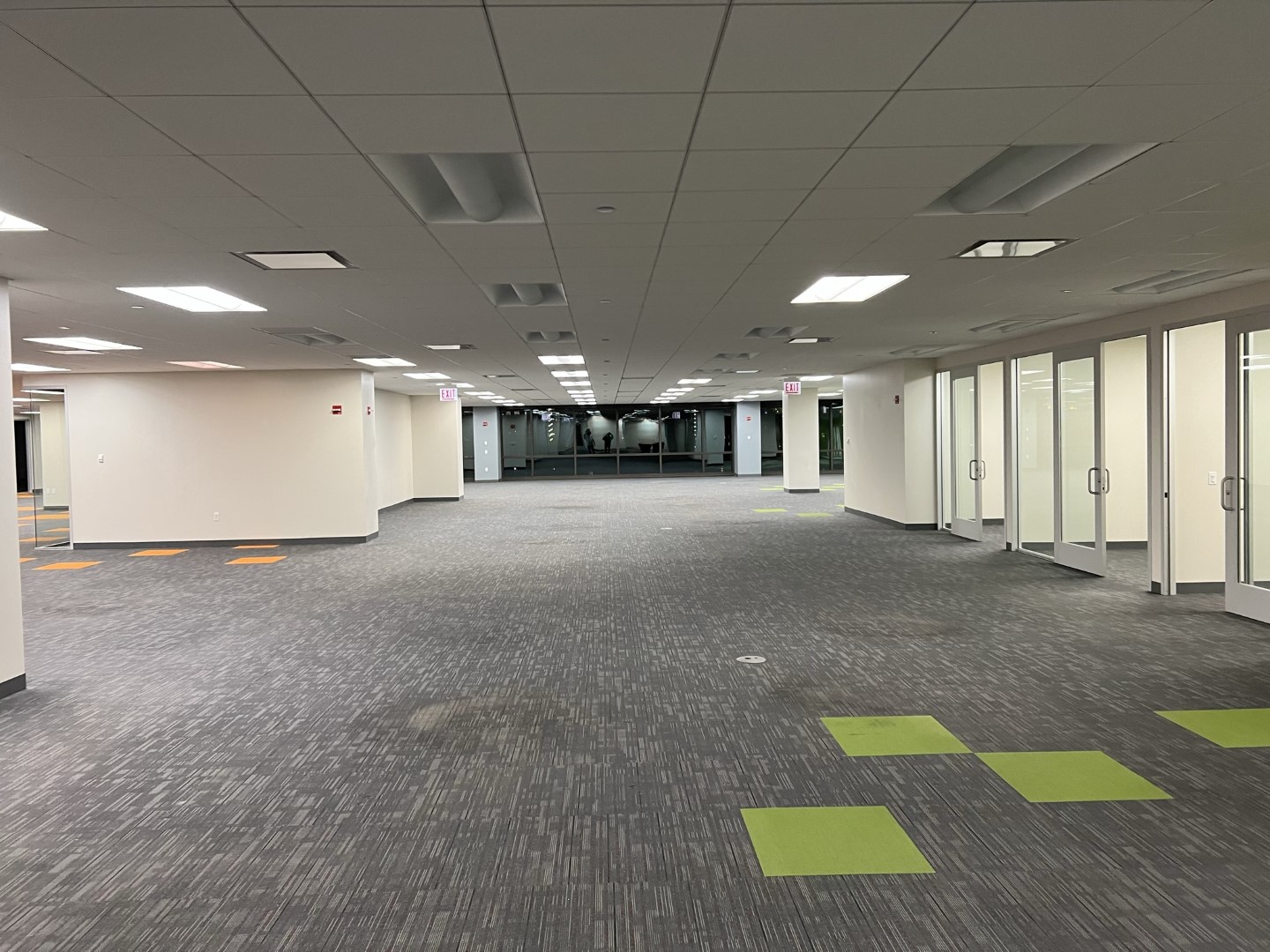 Cleared Stantec Chicago office with retained partitions and glazing