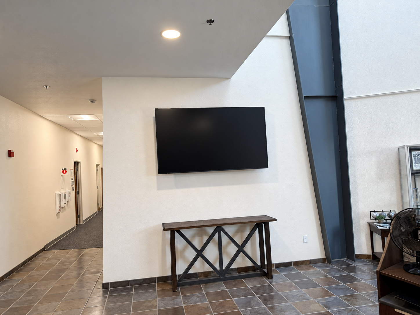Dassault Systèmes Paso Robles lobby display infrastructure