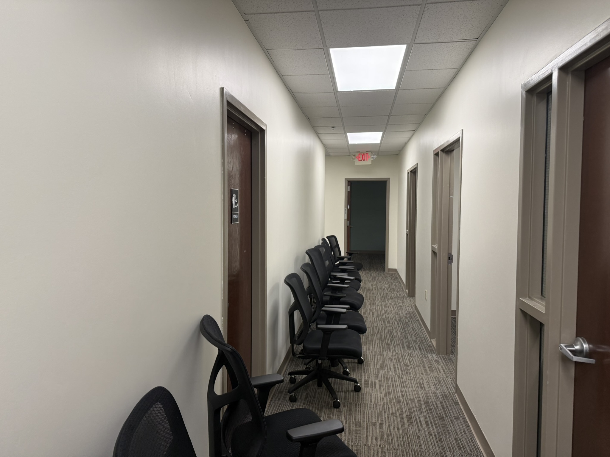 Siemens Albany workplace seating staged in the renewed corridor | In Progress