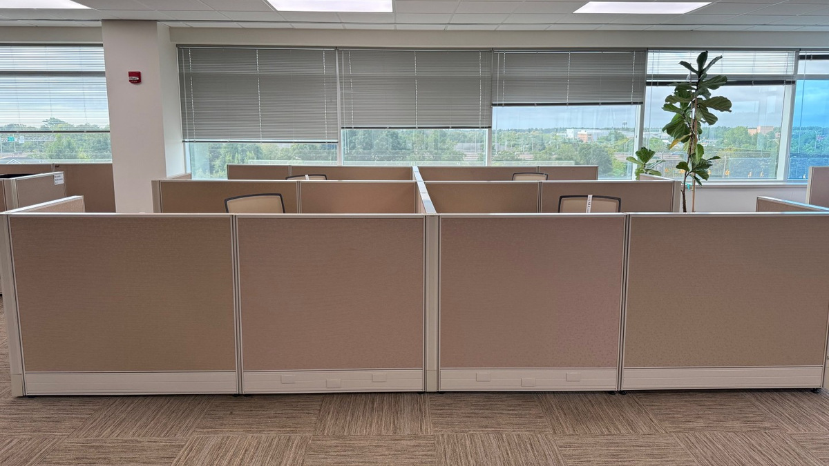 Reused workstation layout at Stantec Hauppauge