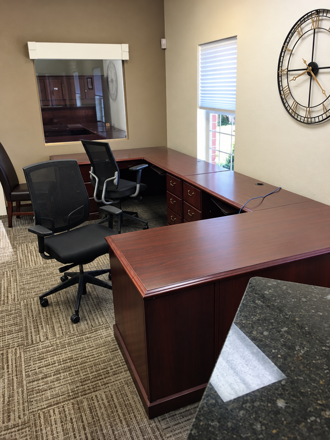 First American Title Albany returned open-office desks and chairs, completed furniture return