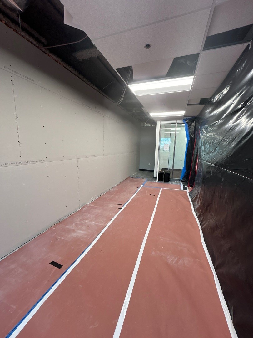 Partition and ceiling interface | In Progress